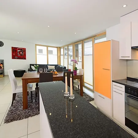 アパート フェリエンボヌング ハウス アキレス ツェルマット