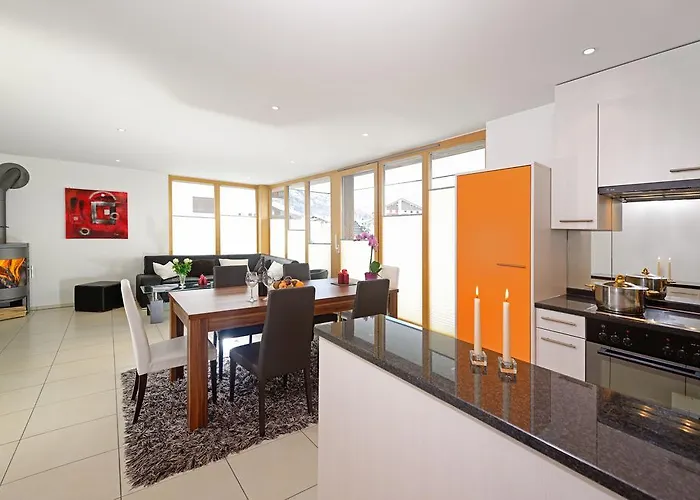 フェリエンボヌング ハウス アキレス * ツェルマット