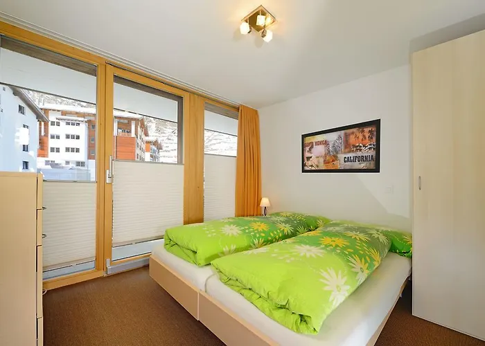 フェリエンボヌング ハウス アキレス * ツェルマット